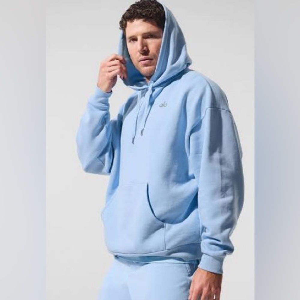 NWT Alo Seashell Blue Accolade Hoodie - Picture 5 of 8